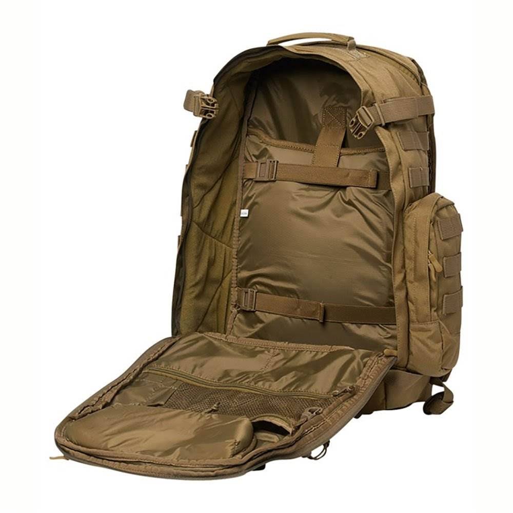Coyote Full Size Duty Pack with Helmet Carry U509307