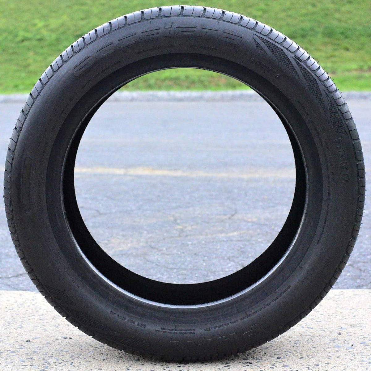 Set of 4 All-Season High Performance Radial Tires 245/35R18 C722