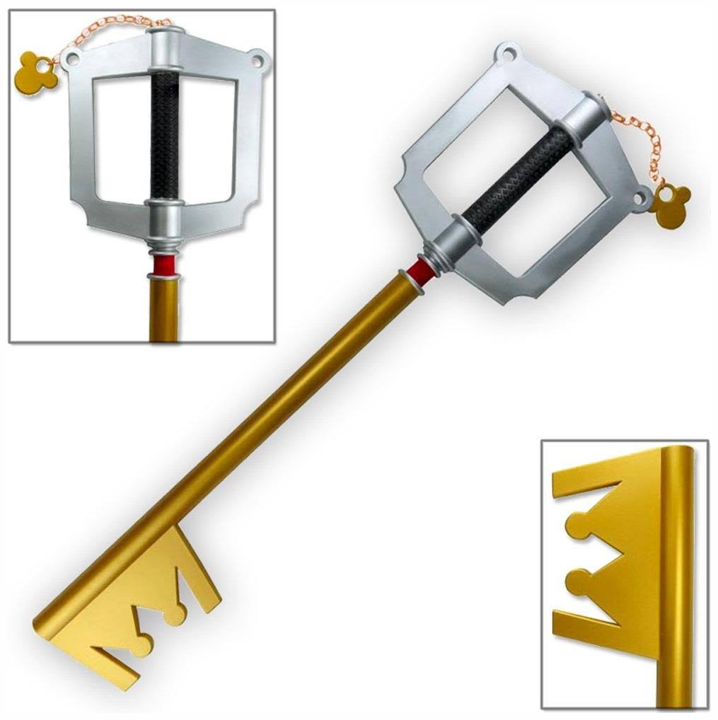 Mickey Gold Foam Prop Replica L263143