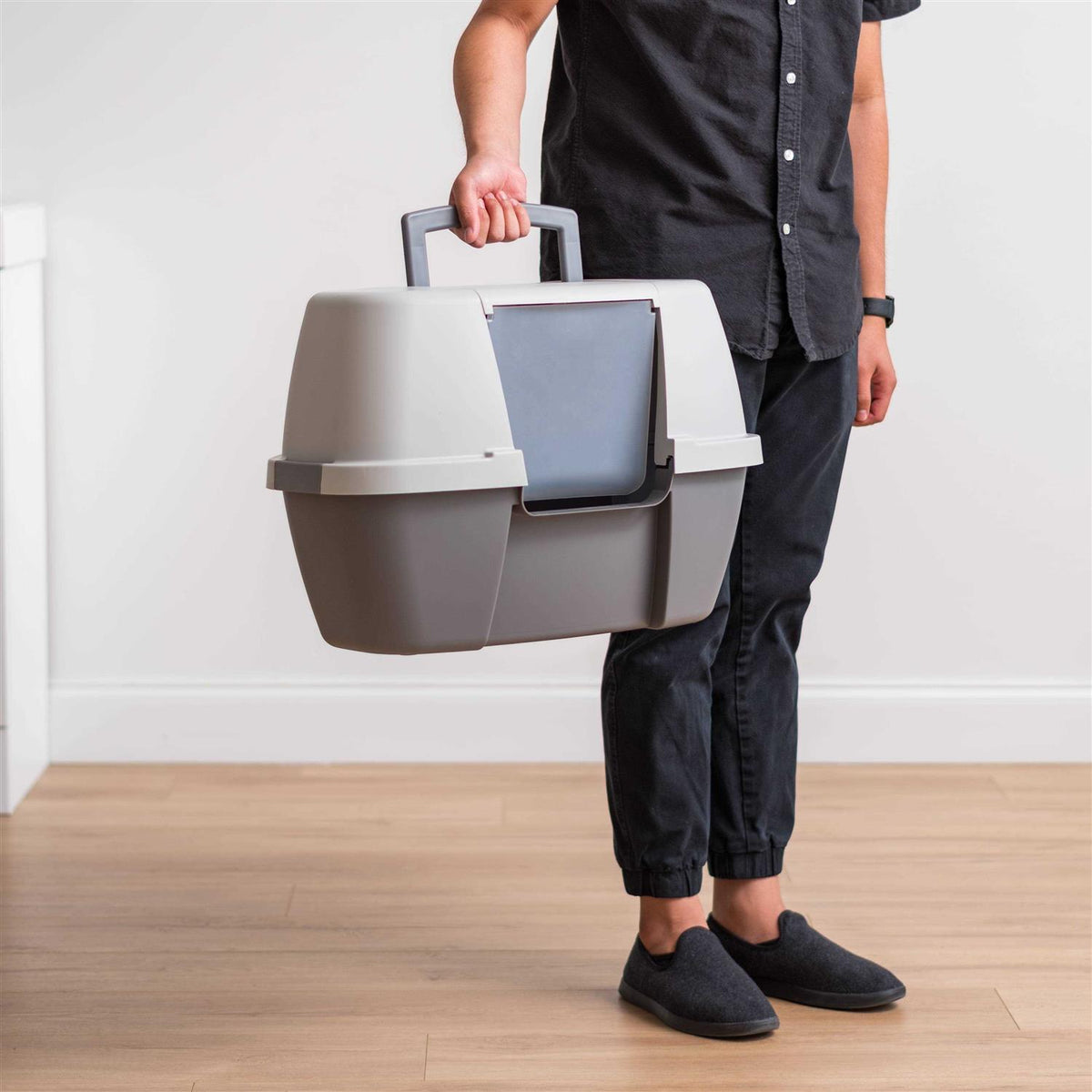 Hooded Cat Litter Box with Scoop G245084