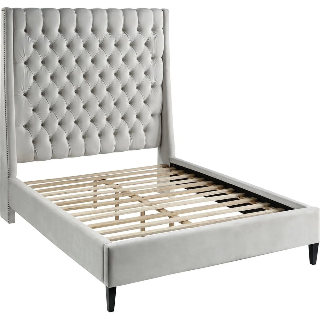 Cream Velvet Queen Bed I193219