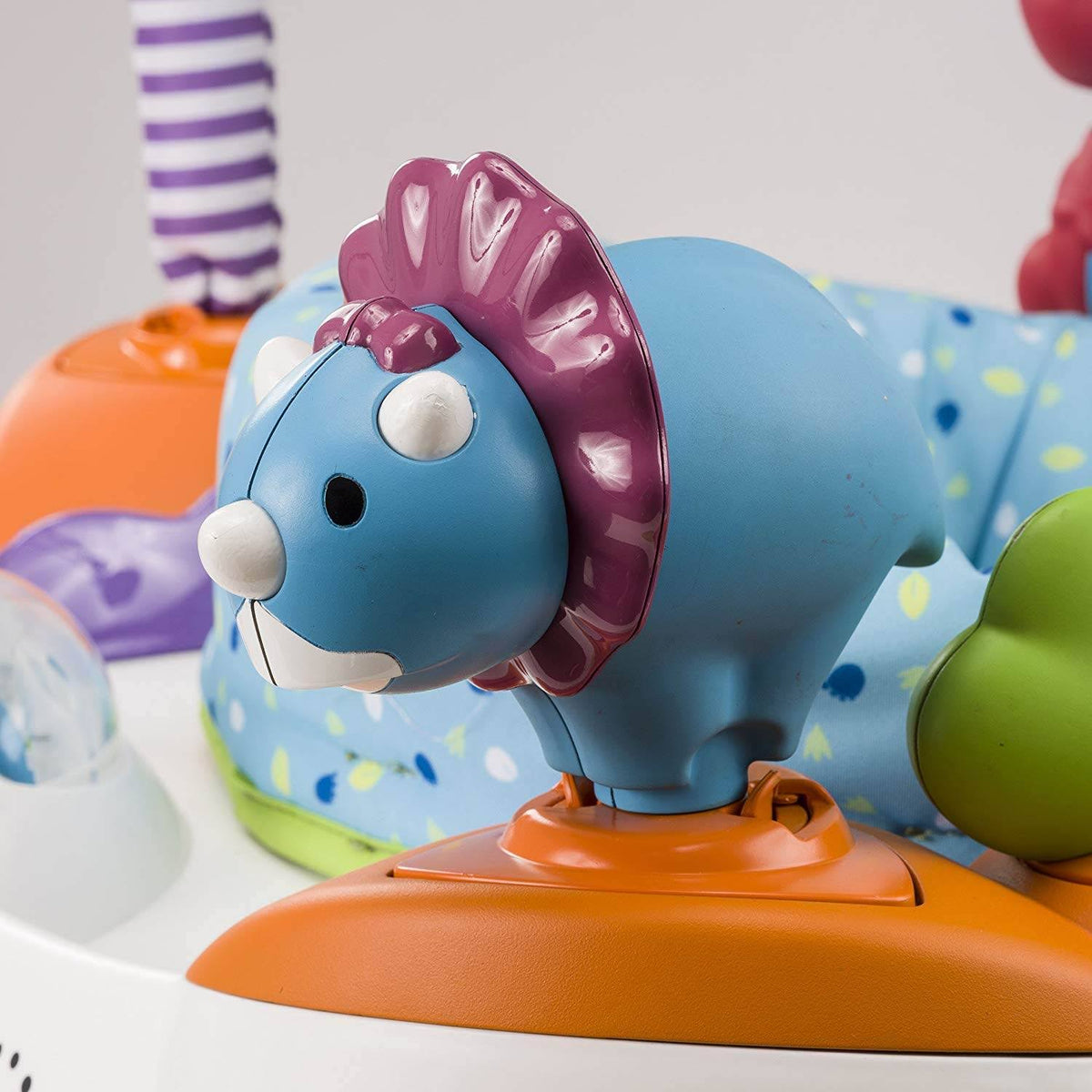 Fast Fold Activity Center G864728