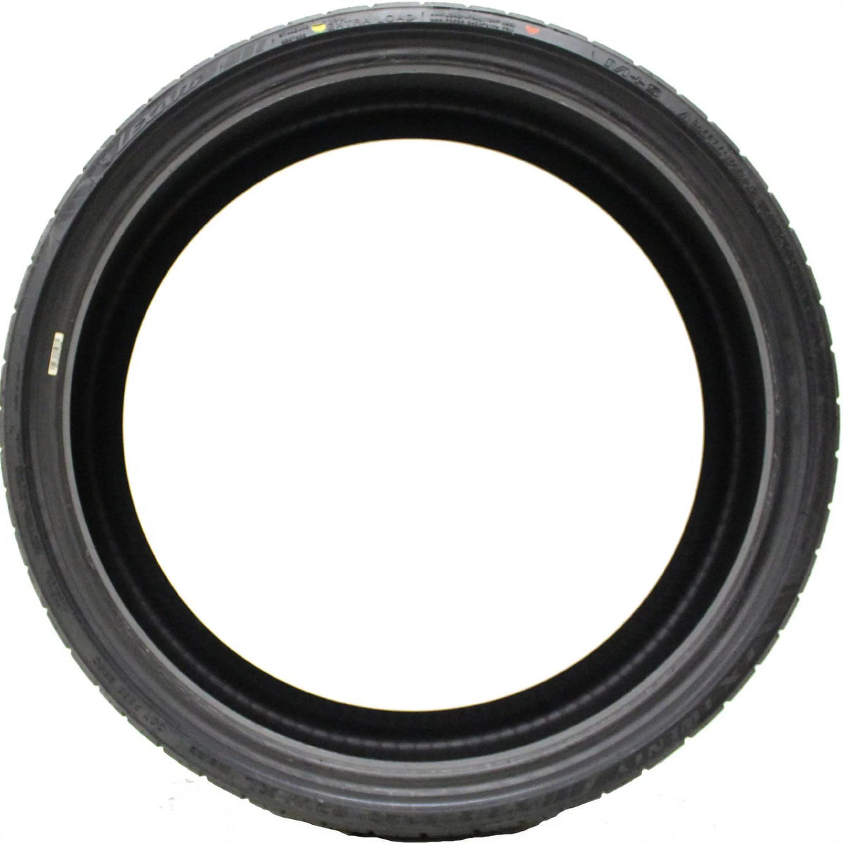 255/40ZR20 101W XL Passenger Tire V810275