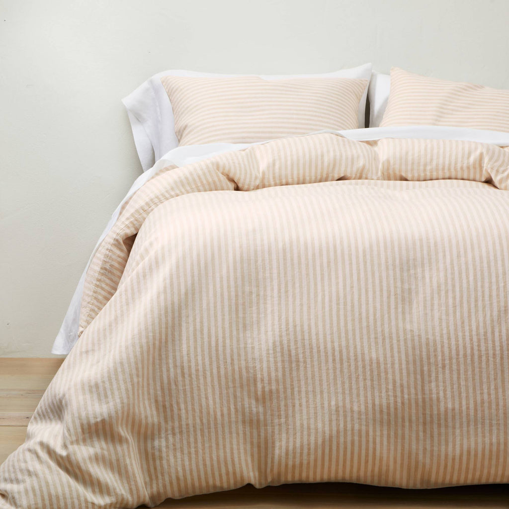 White/Natural Stripe Duvet and Sham Set A9313