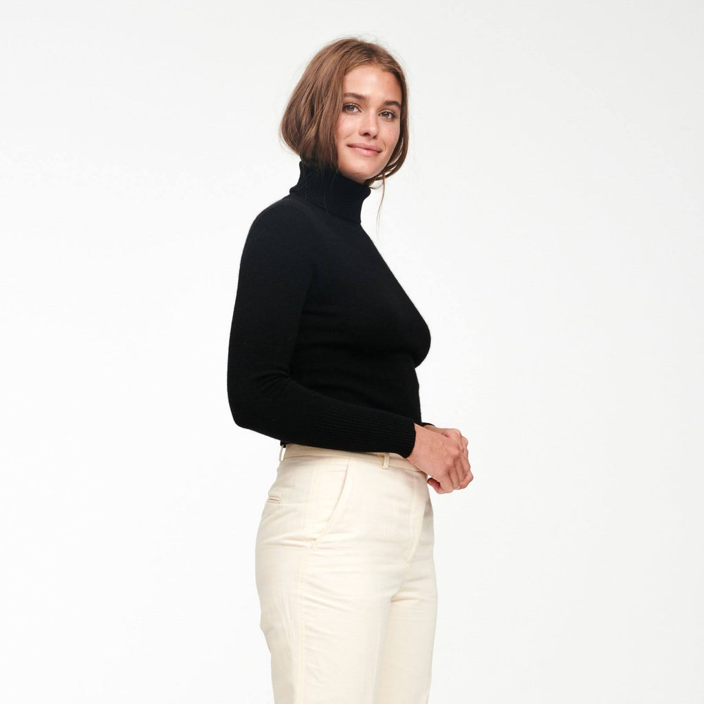 Black Cashmere Cropped Turtleneck D51759