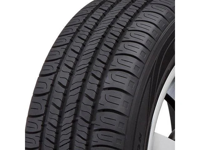 215/55R17 94H All-Season Tire P460