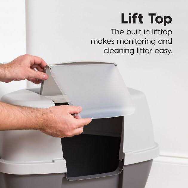 Hooded Cat Litter Box with Scoop G245084