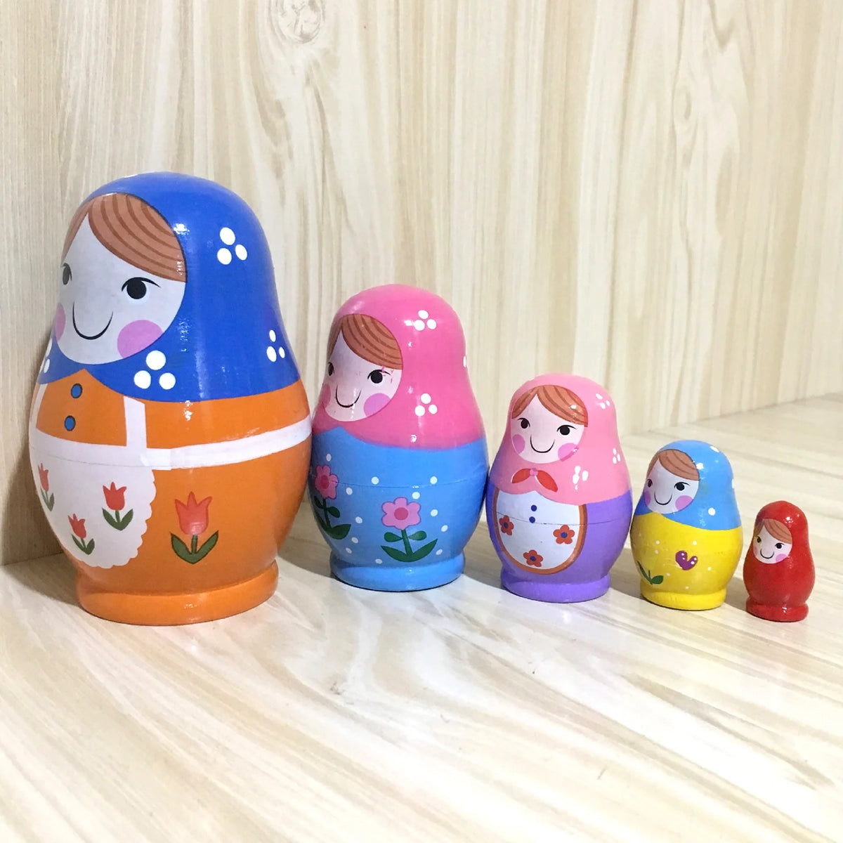 5-piece Russian Matryoshka Wooden Doll Toy P3820