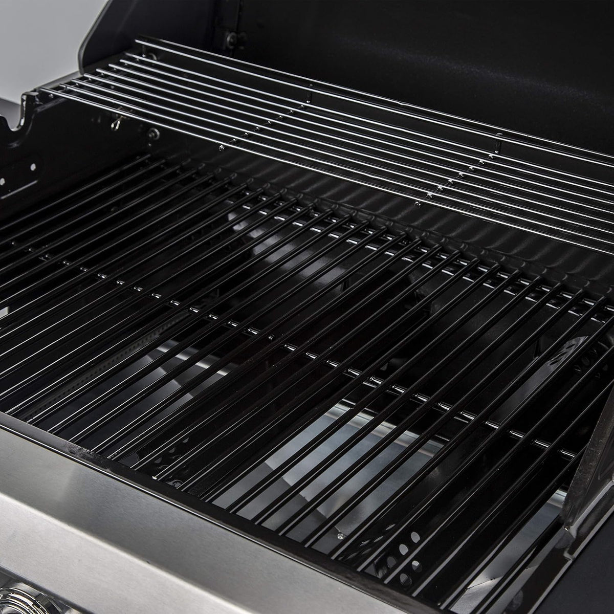 3 Burner LP Gas Grill Z8614