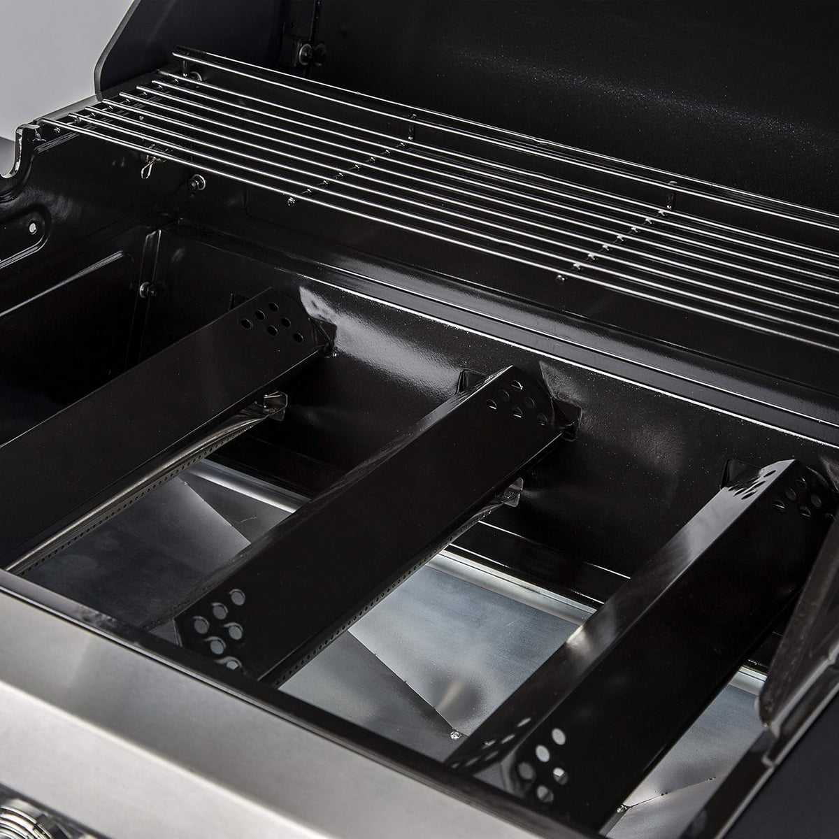 3 Burner LP Gas Grill Z8614