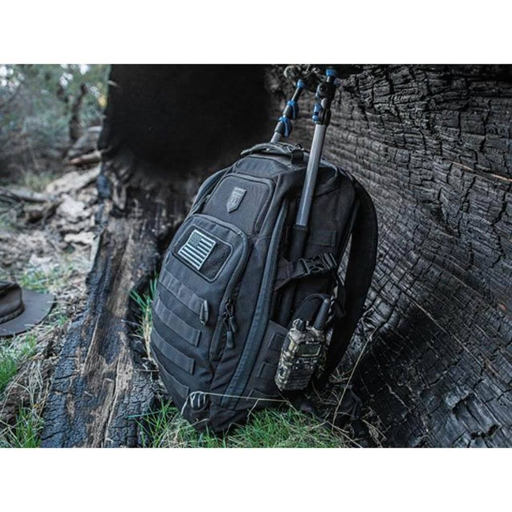 Coyote Full Size Duty Pack with Helmet Carry U509307