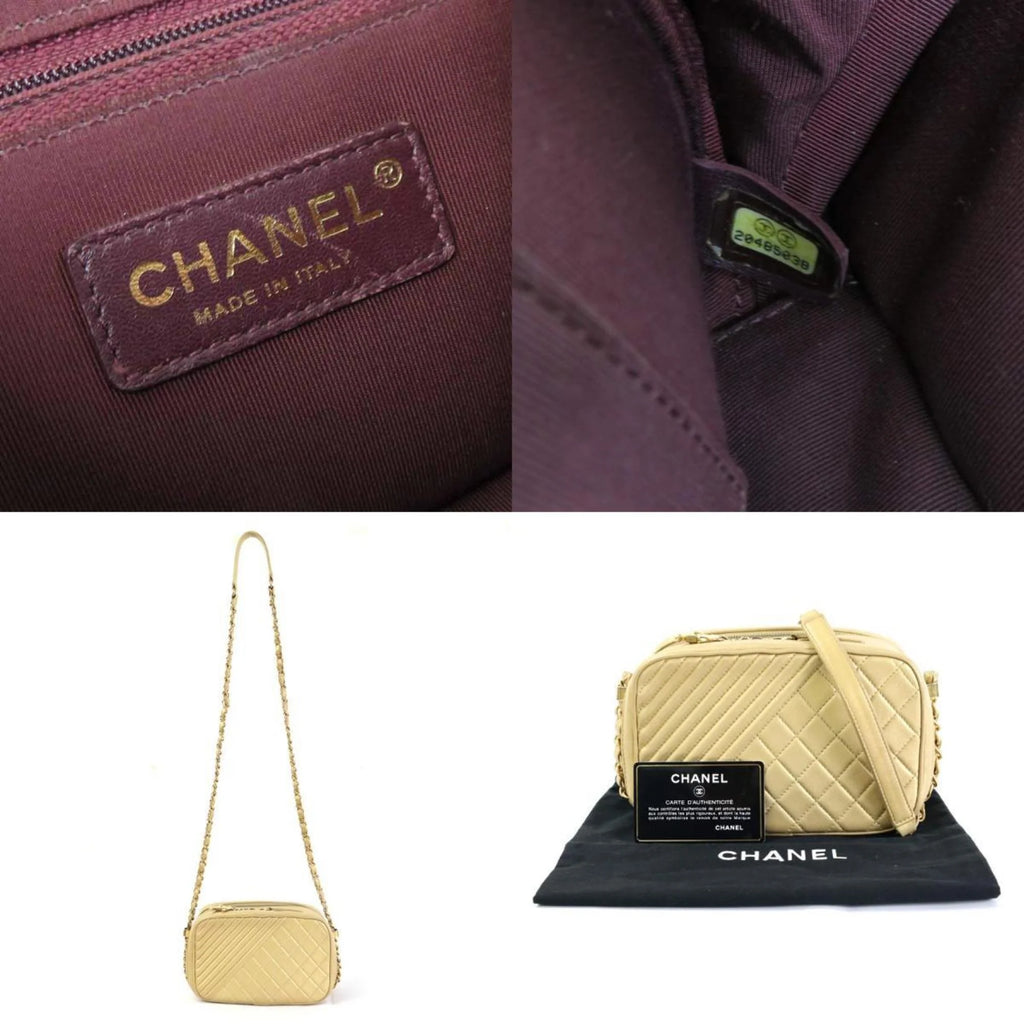Pre-Owned Matelasse Leather Shoulder Bag Y653992