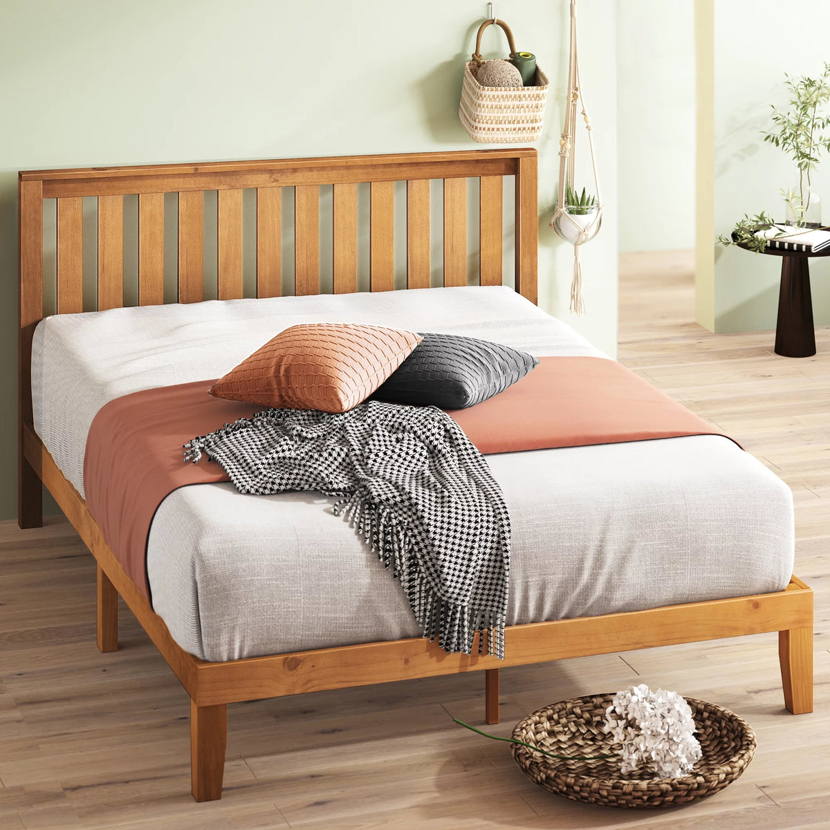 Wood Platform Bed with Headboard, Full G41677